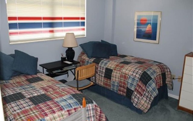 3 Bedroom Oceanfront Luxury Condo - Sand Dollar Iii, 404