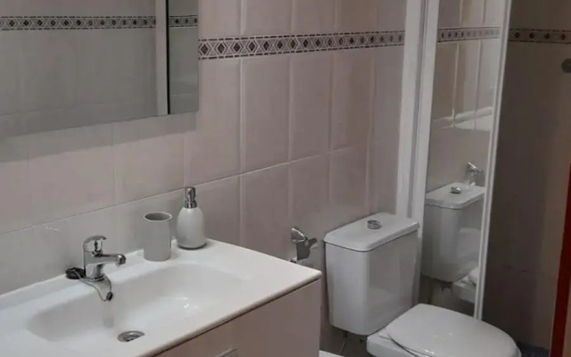 Seaview modern beach apartment