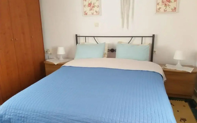 Holiday garden house