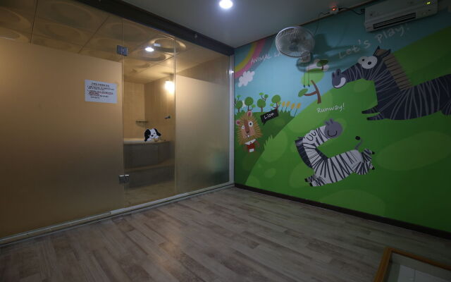 R.I Spa Hotel