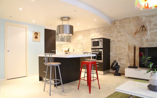 Montorgueil - Chatelet Area Apartment