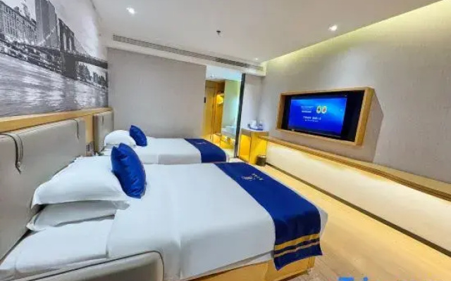 Super 8 Collection Hotel (Longnan Tanchang Guan'egou Branch)