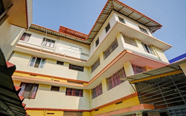 OYO Nas Tourist Home