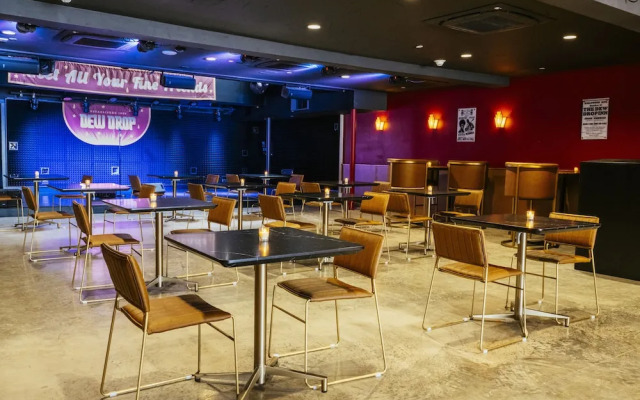 Dew Drop Inn