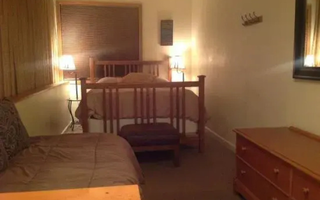Alaskan Wish Lodging