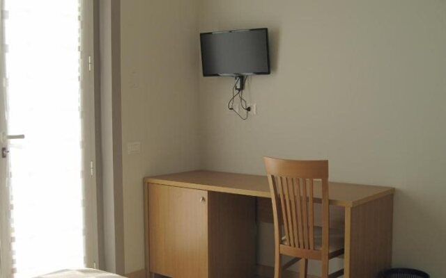 B&B MAGICA ASIA RHO - affittacamere, casa vacanza, residence, bed and breakfast a fiera Rho