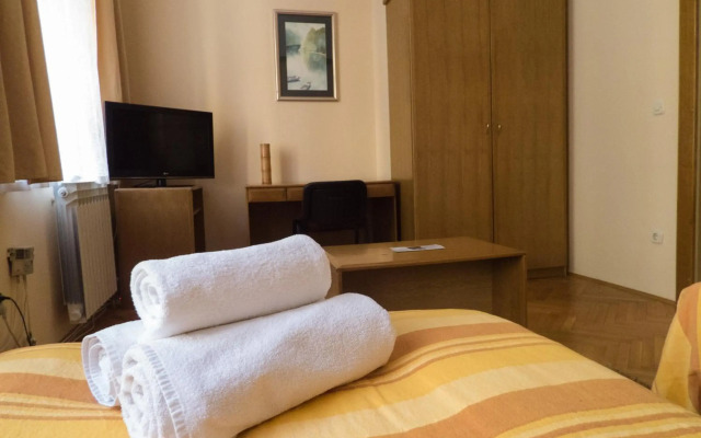 Studio Apartments "Chess Club Bosna"