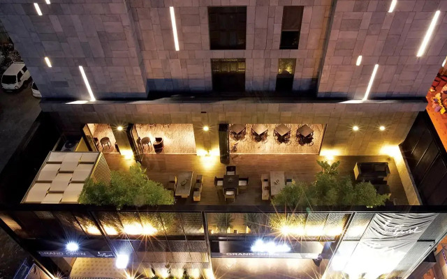 Lee Design Hotel
