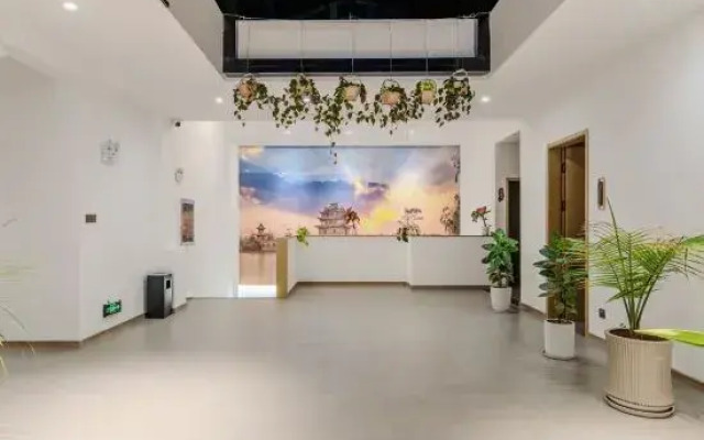 Jianshui Jingyi Time Inn