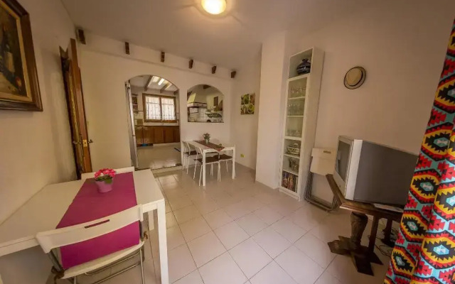 Casa Camino al Castillo