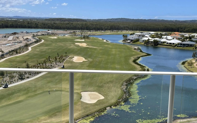Pelican Waters Resort