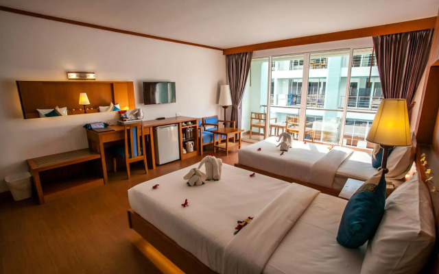 Phi Phi Harbour View Hotel