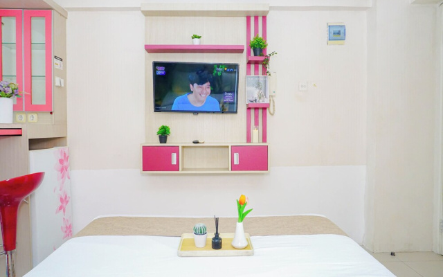 Vibrant Studio At Bassura City Apartment