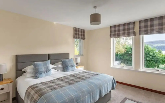 Loch Ness House Hotel