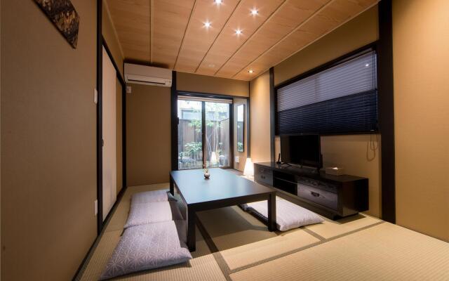 Rinn Kujo Fujinoki Naka