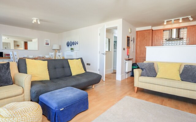 15 Combehaven