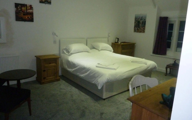 The Coach and Horses Inn