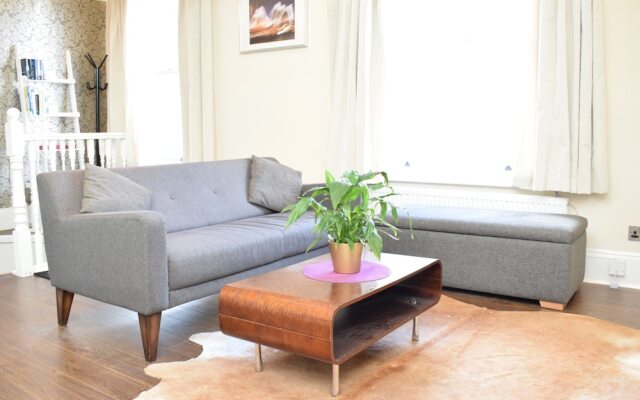 1 Bedroom Flat In Angel