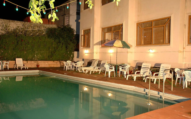 Hotel Vishnupriya