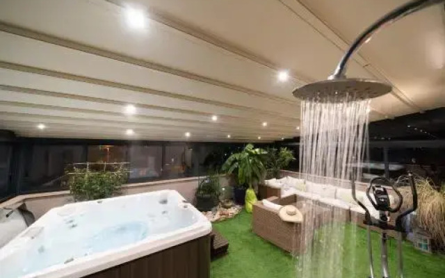 Apartment Garden Terrace