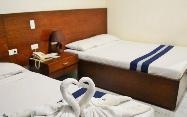 Regatta Residence Hotel
