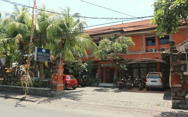 Sekar Sari Inn