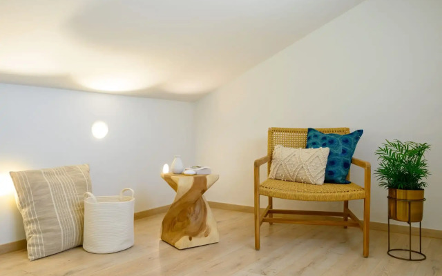 Kalos Luxury Homes