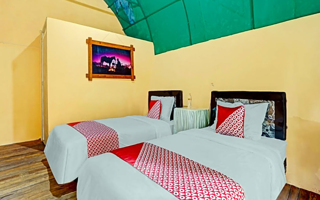 OYO 90474 Caravan Camp