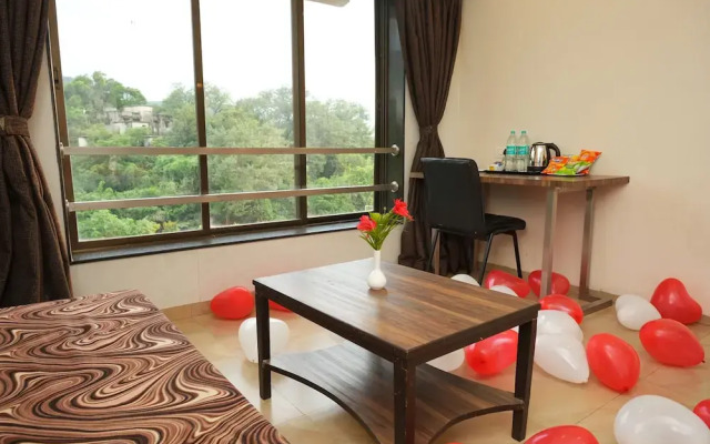 Hotel Lalit Inn By Royalstay
