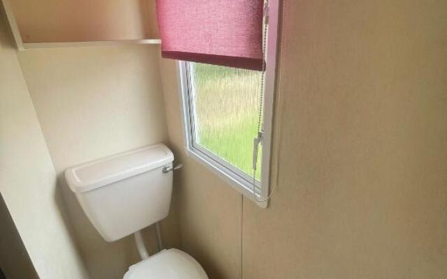 A13 THE CHASE 8 Berth Caravan