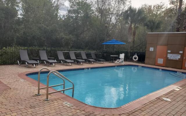 Fairfield Inn & Suites by Marriott Jacksonville Butler Blvd