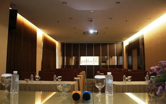 Airport Suites Hotel Bangkok