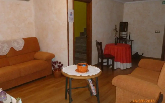 Hotel Rural Huelde
