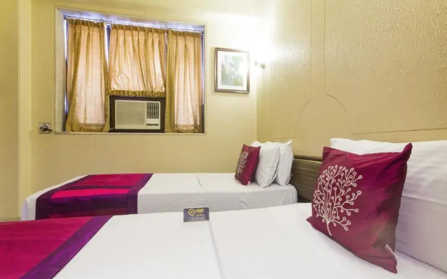 OYO 1249 Hotel Ashray International