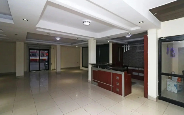 Hotel Grand Melrose by OYO Rooms