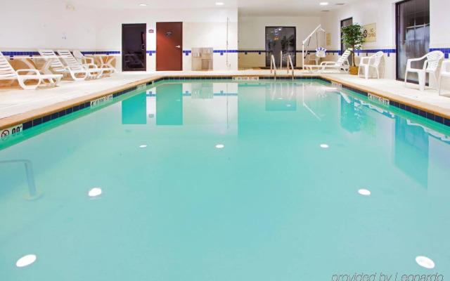 Holiday Inn Express I-95 Capitol Beltway-Largo by IHG