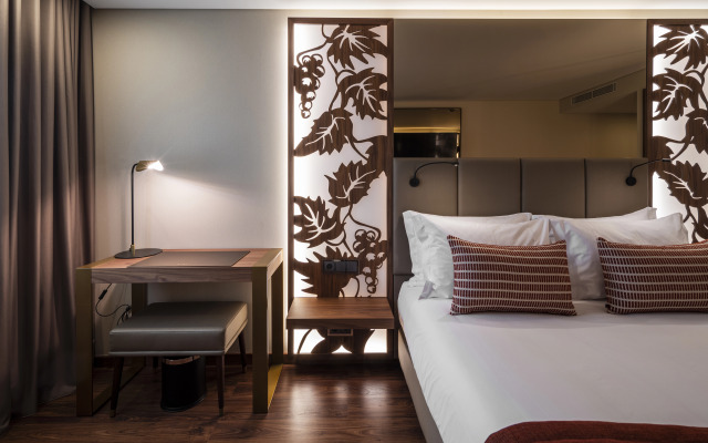TURIM Oporto Hotel