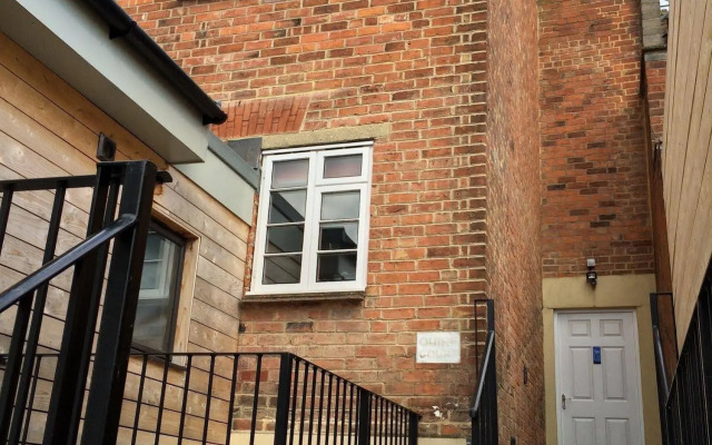 Quire Court Apartments
