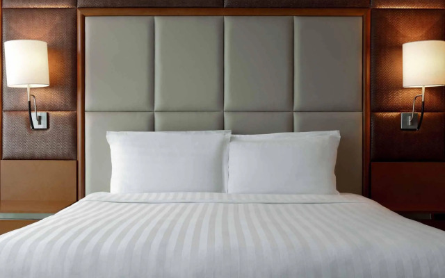 Pullman Shanghai Central-in XinTianDi & Yu Garden Area