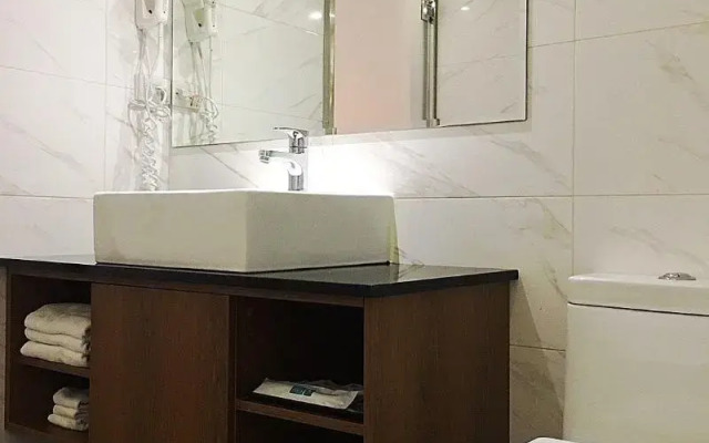 Daxin Hotel