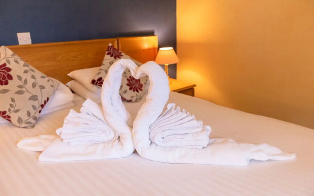 The Green Hotel Golf Resort