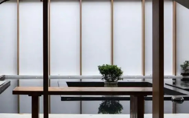Houx afternoon Garden Design Hotel