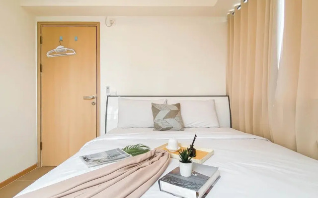 Simple Look 3Br Meikarta Apartment