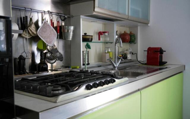 N228 - Numana, quadrilocale ristrutturato con giardino