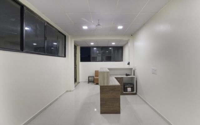 Oyo Flagship 39798 Nirmala Convent Road