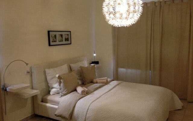 Dato's Apartments