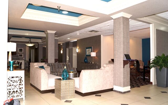 Comfort Inn & Suites