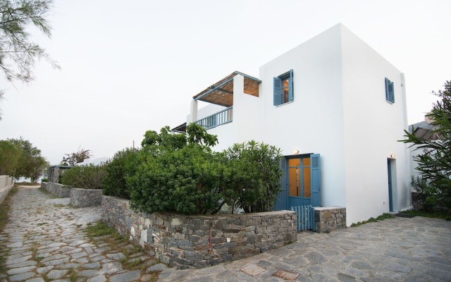 Serifos Houses Livadi