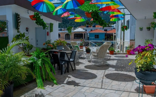 Royal Terrace King Iv