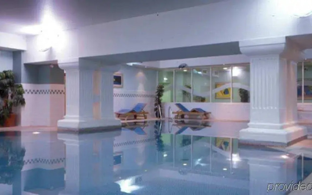 DoubleTree by Hilton Brighton Metropole